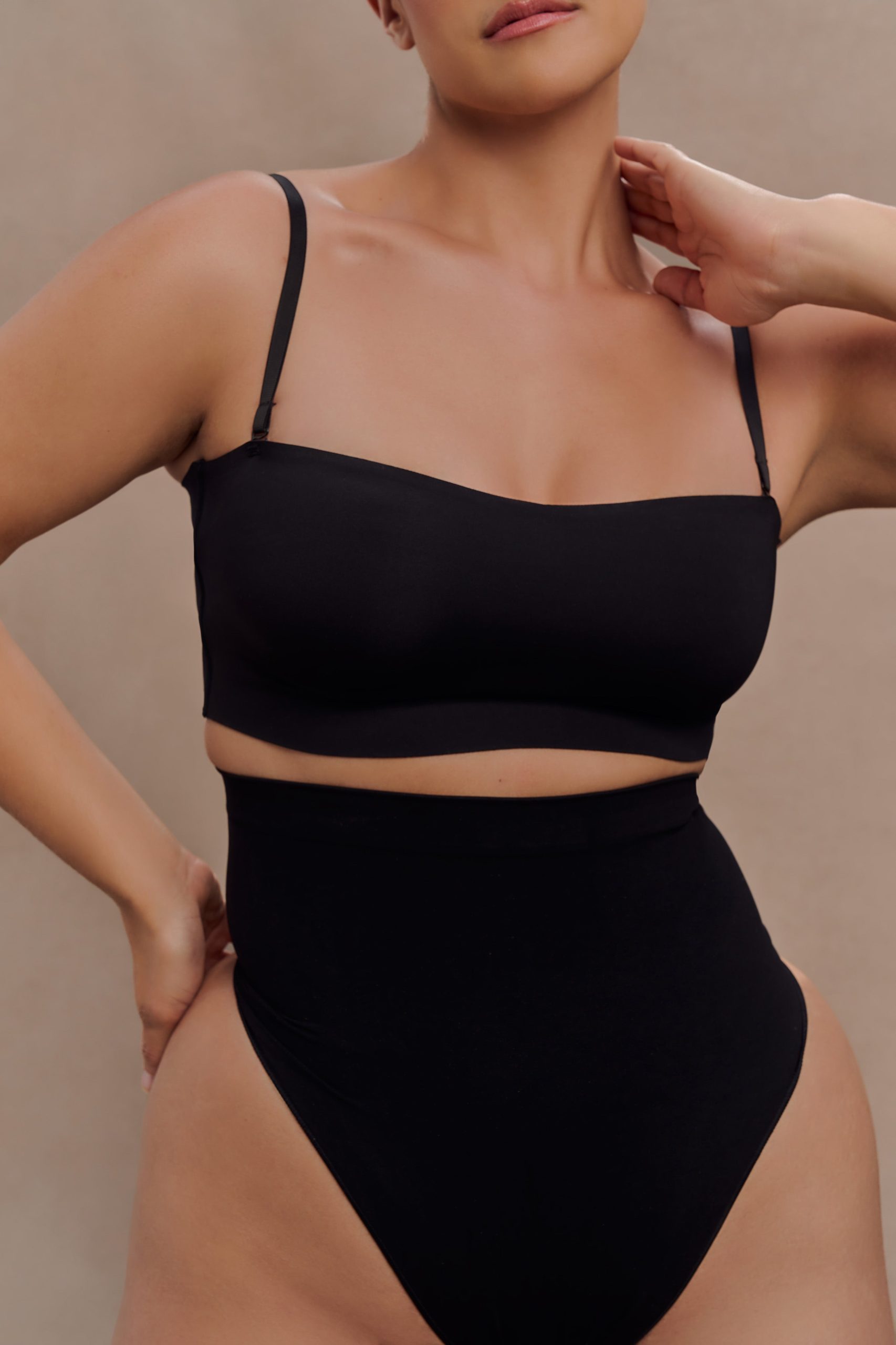 20240428_Meshki_Shapewear_Joanna_Black_Saria_Black_Destiny_3941